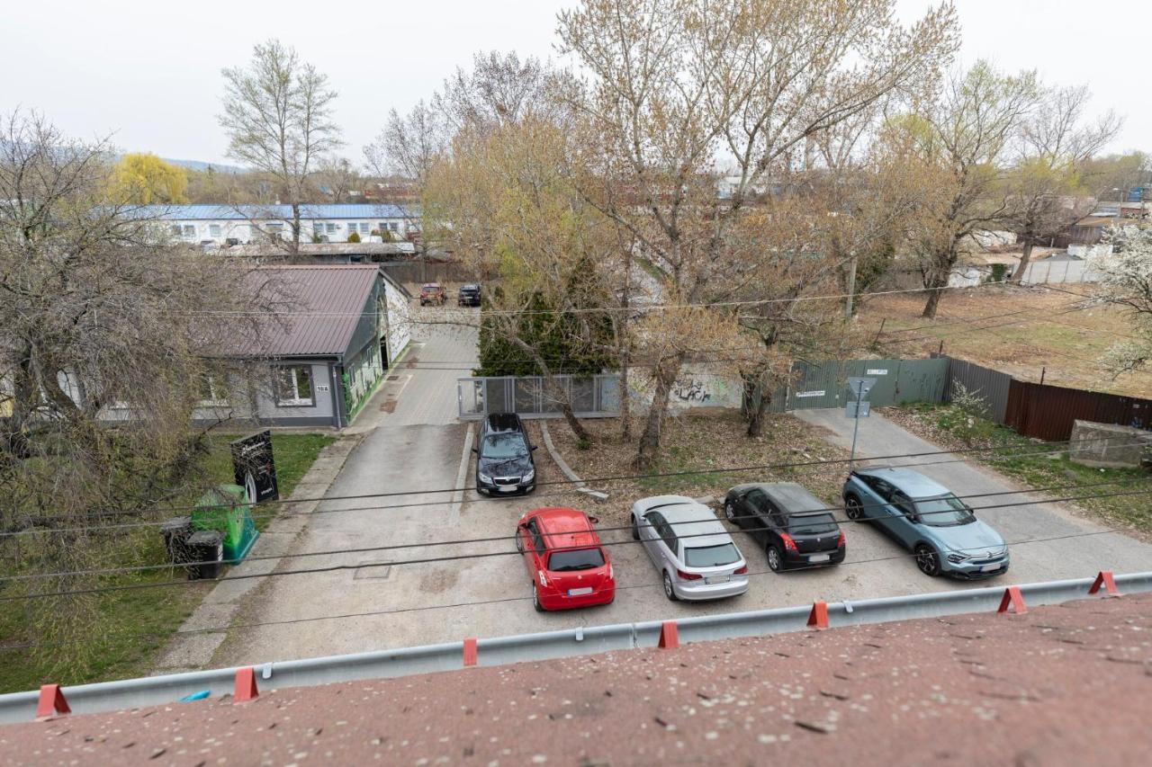 Beautiful And Romantic Penthouse With Two Terraces Bratislava Eksteriør billede