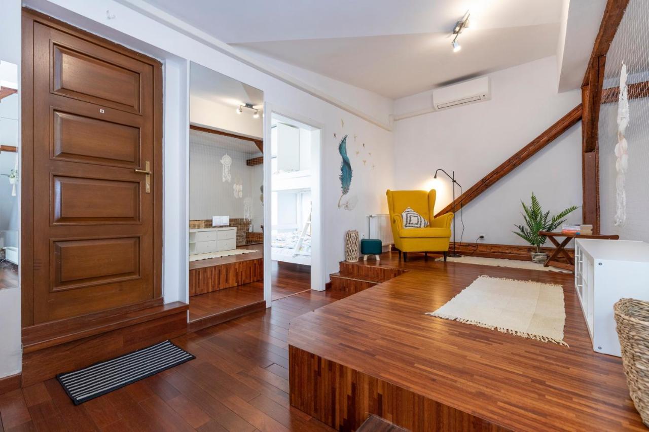 Beautiful And Romantic Penthouse With Two Terraces Bratislava Eksteriør billede