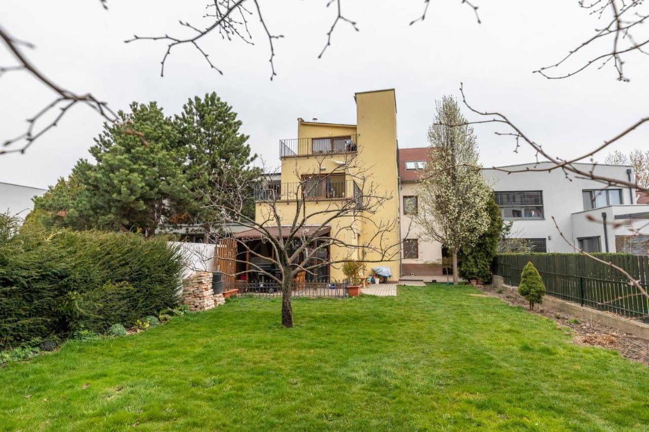 Beautiful And Romantic Penthouse With Two Terraces Bratislava Eksteriør billede